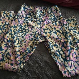 Women’s workout pants size S